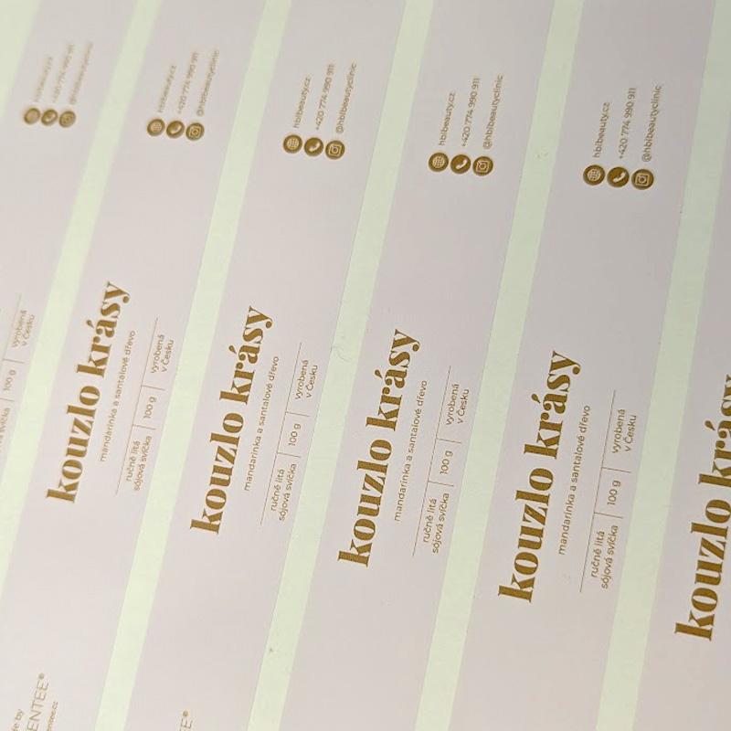Detail personalizované svíčky HBL Beauty